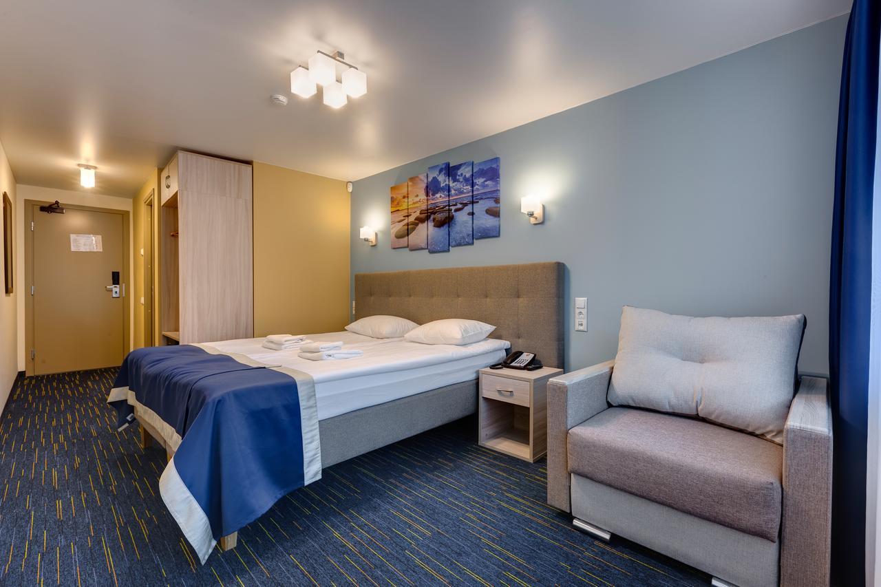 Liivarand Hotel Нарва-Йыэсуу Экстерьер фото